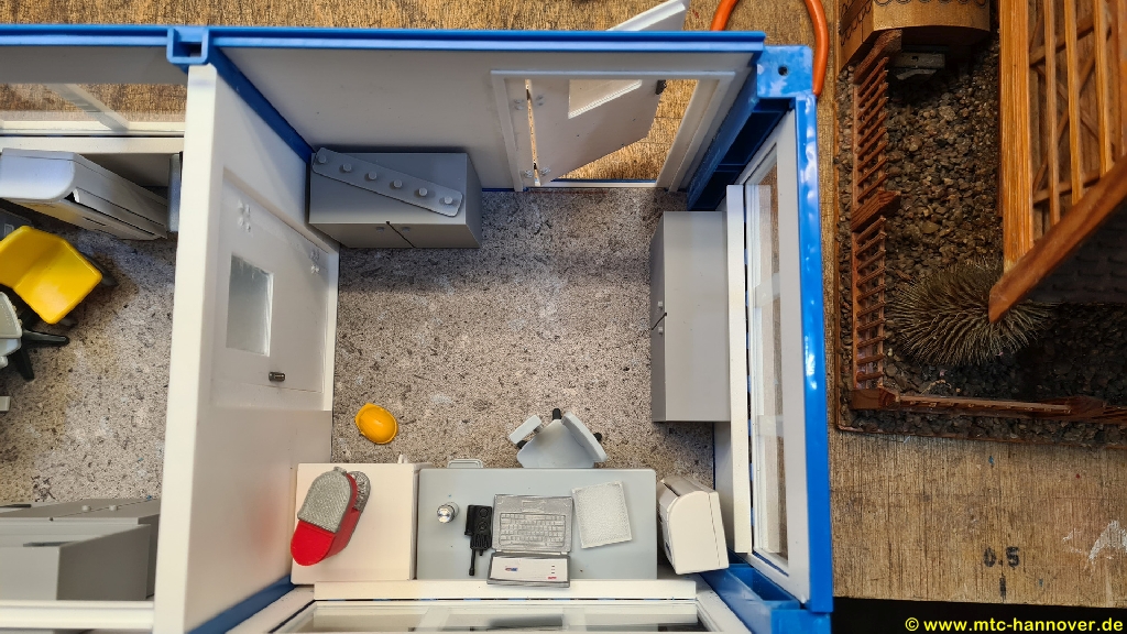 buero container 017 20250108 170435