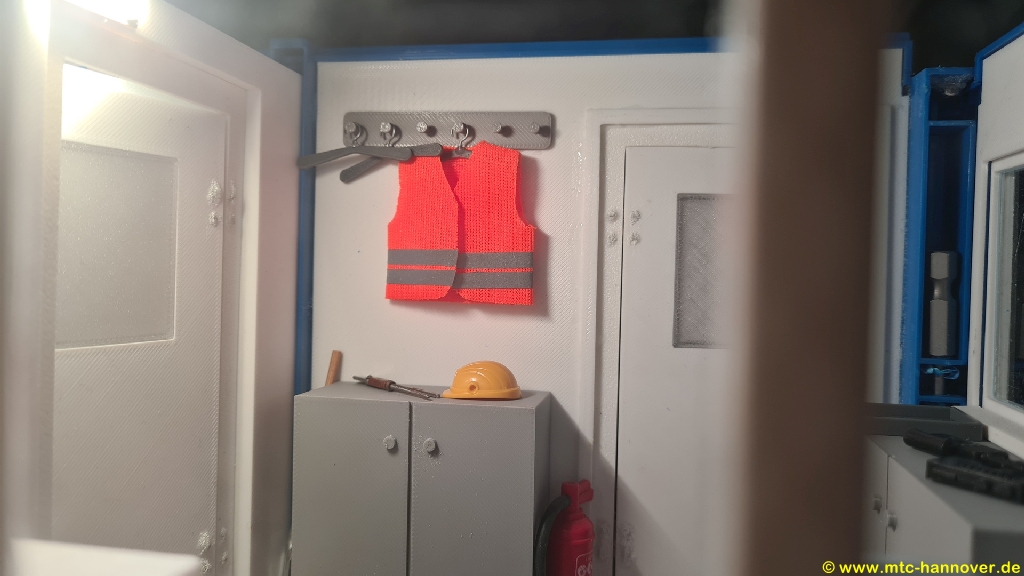 buero container 017 20250108 170435