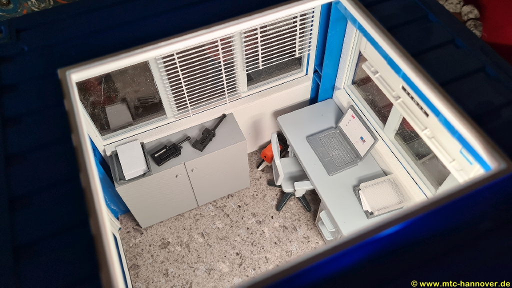 buero container 017 20250108 170435