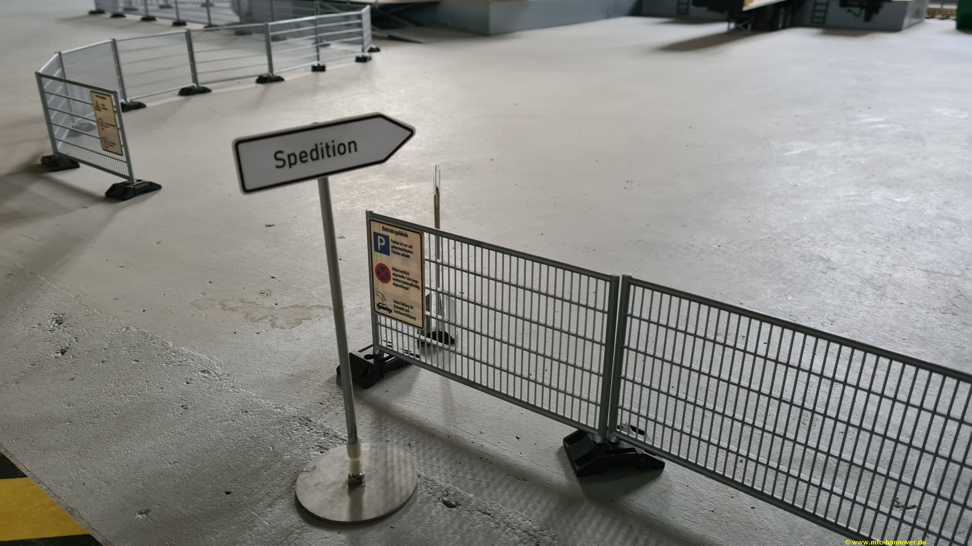 verkehrszeichen 020